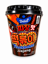 Load image into Gallery viewer, Topokki jjajang Delief 120g
