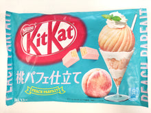 Carica l&#39;immagine nel visualizzatore di Gallery, KitKat wafer giapponese gusto pesca &quot;parfait&quot;
